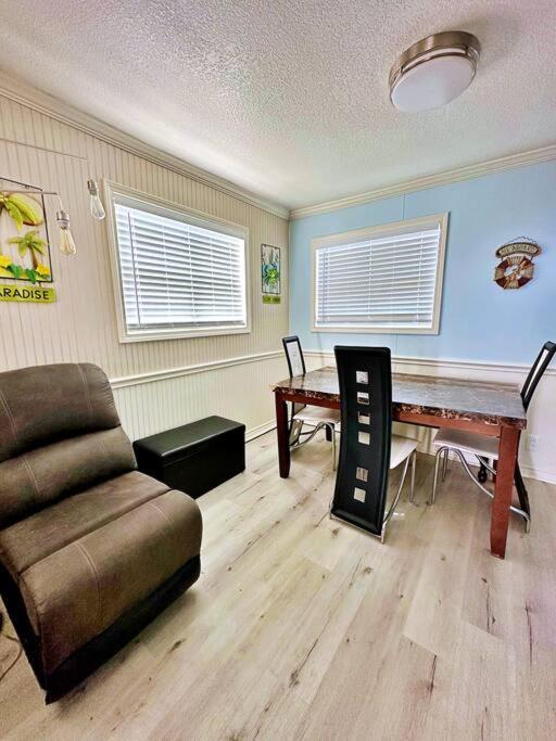 Apollo'S Escape: Your Serene Oceanfront Retreat Surfside Beach Exterior photo